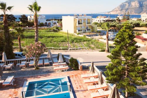 Zeus Hotel - main image