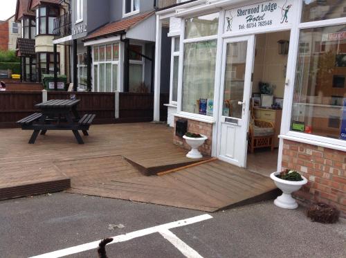 Exterior view, Sherwood Lodge in Skegness