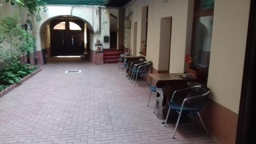 Pensiunea Central Sibiu - image 5