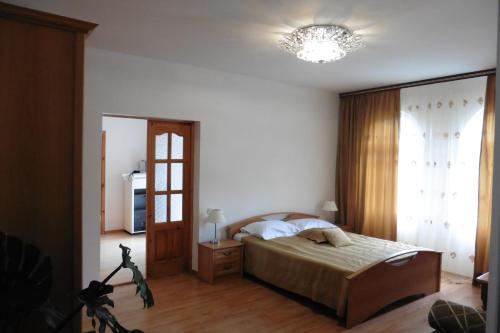 Yana Guest house - image 9
