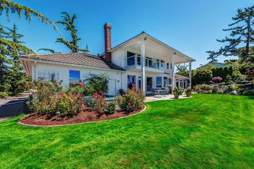 Sea Mist Waterfront B&B - image 6