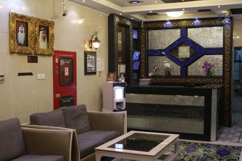 Hafez Hotel Apartments Al Ras Metro Station - image 6