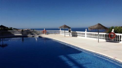  2 Bed penthouse, rooftop terrace, panoramic views in Mijas