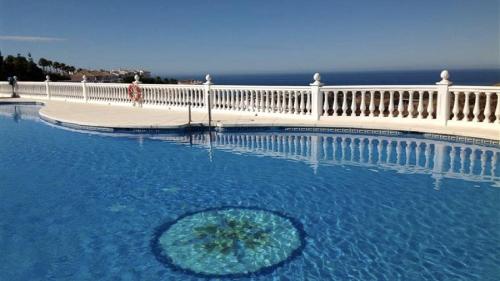  2 Bed penthouse, rooftop terrace, panoramic views in Mijas