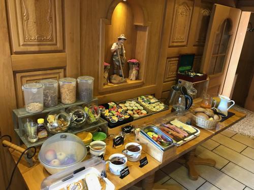 設施, Hotel Restaurant Alt Laubach in 勞巴克