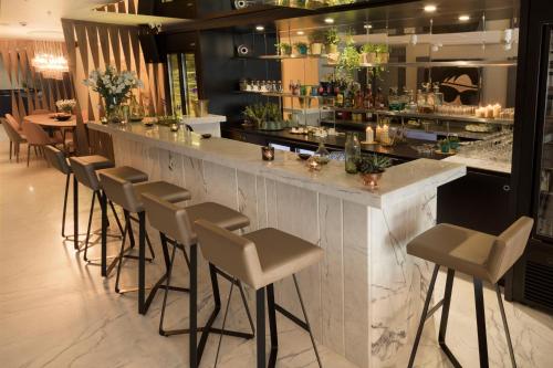 Endless Art Hotel-Special Category - image 7