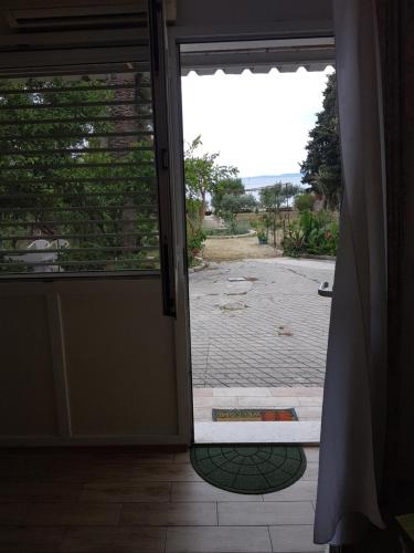 Apartment Lju on the Beach Apartment Lju on the Beach