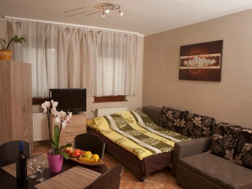 Flora Apartman in Ujvaros