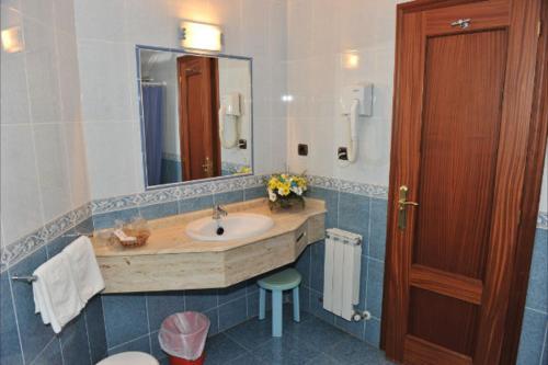 Hotel Alfar - image 2