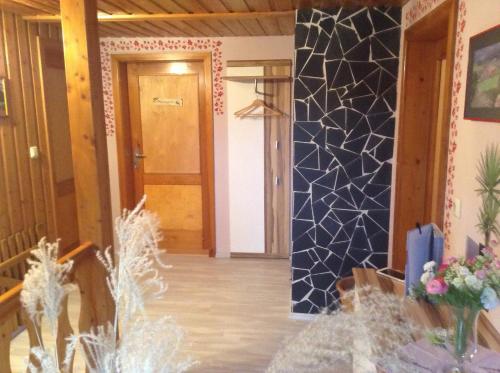 Ferienwohnung Dietlinde in 巴特布蘭肯堡
