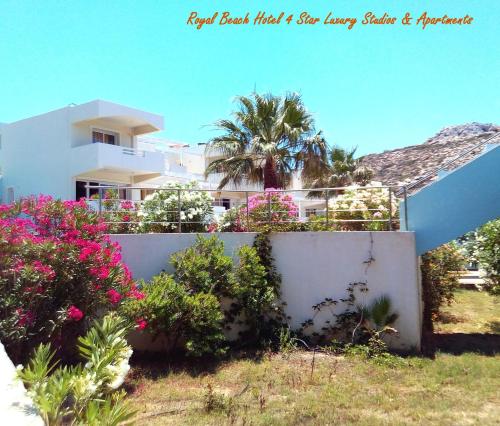 Royal Beach Hotel - main image