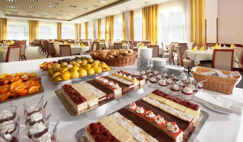 Restaurant, Wellness Hotel Frymburk in Frymburk