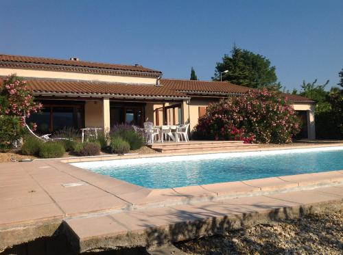Villa gîte à louer Vallon-Pont-d'Arc