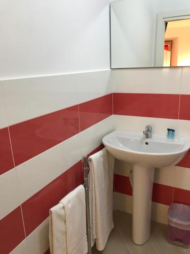 Sorrento Deluxe B&B - image 5