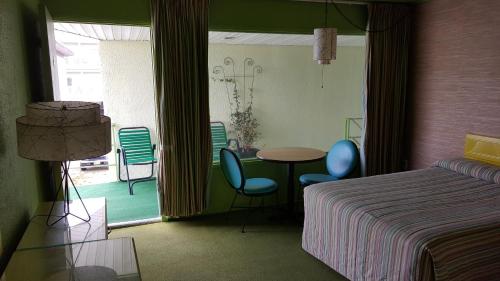 Caribbean Motel - image 4