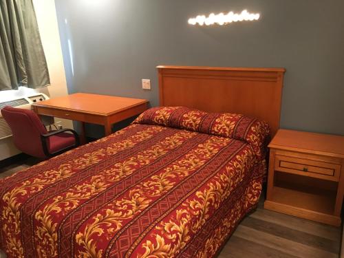Lincoln Park Motel - image 3