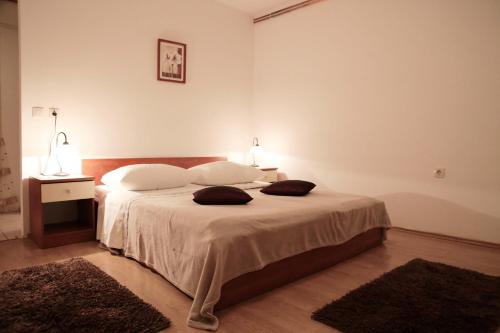 Apartments Roko - image 4