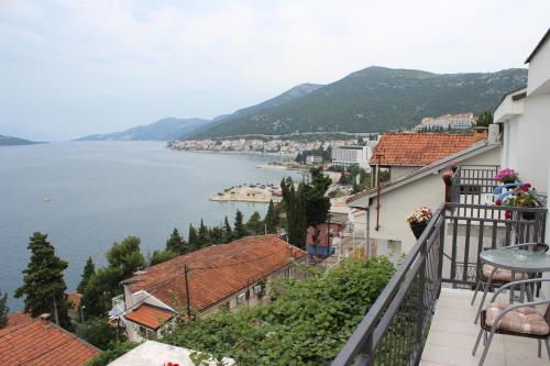 Балкон, Guest House Put in Неум