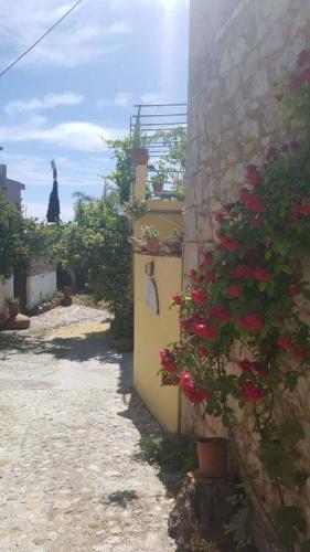  Eftopia Martino Pansion, Pension in Martínon bei Ágios Nikólaos