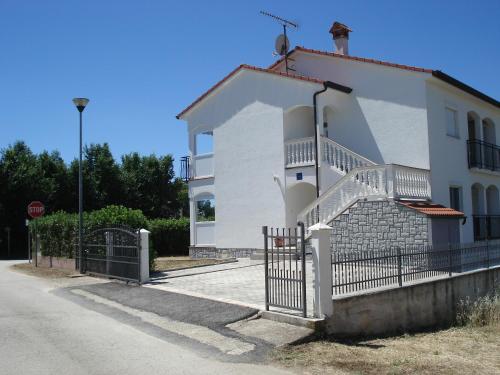  Guesthouse Pejo, Pension in Poreč