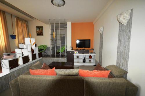 

Small House