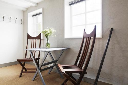 Gotland Magazin1 Guesthouse in 哈夫德姆