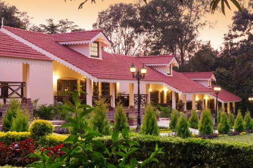 高爾夫景觀歡迎古跡酒店 (WelcomHeritage Golf View) in 潘恰瑪
