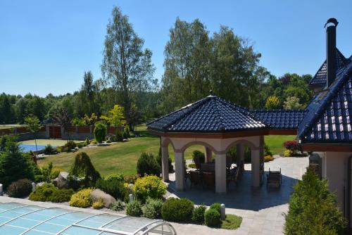 Nobless Resort