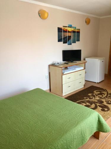 Double Room image 7
