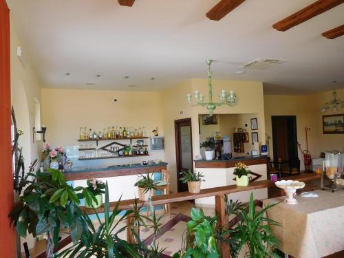 Vestabils, Hotel Michelangelo in San Bartolomeo In Galdo