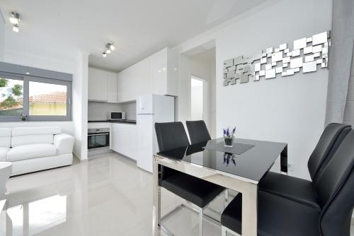 Apartments Sun Resort Nikolina - main image