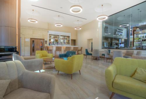 ผับ/เลาจน์, Vivaldi Hotel in เซนต์จูเลี่ยนส์