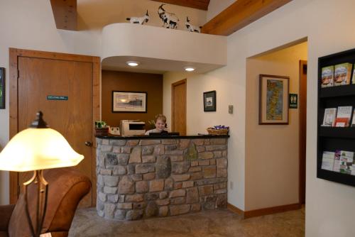 The Inn at Little Sister Hill 5