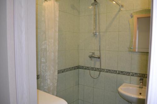 Apartments on Shkolnaya - image 6