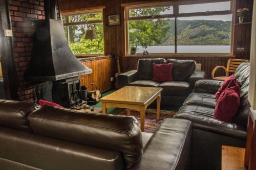 Loch Ness Lochside Hostel, Over 16s Only