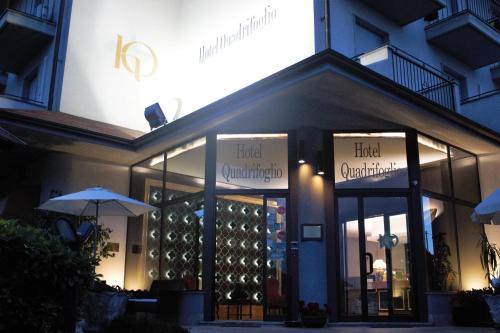Hotel Quadrifoglio - 출입구