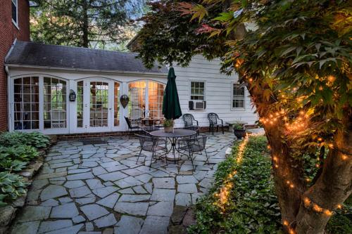 Lightner Farmhouse B&B - 편의 시설/서비스