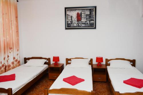 Guest House Lukac - image 12