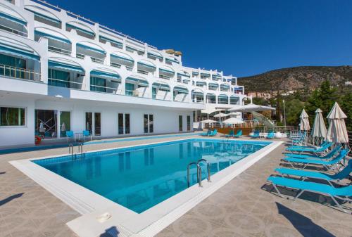 Asteria Hotel - image 13