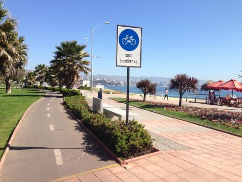 Apartment with Sea View image 9
