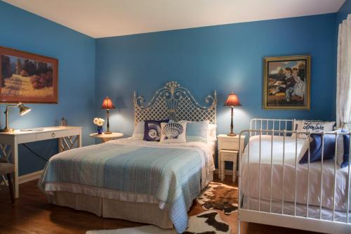 . Sleepy Creek Country Manor