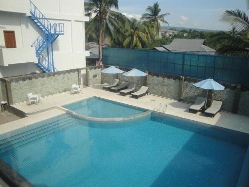 Piscina, Sylvia Hotel Maumere in Flores