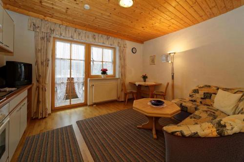 廚房, Berghof Pension und Ferienwohnungen in 比紹夫斯馬斯