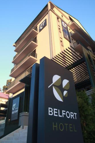 Vista exterior, Belfort Hotel in Brasov City Center