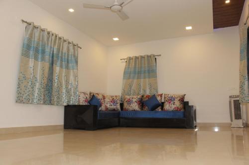 West Valley Farm Villa