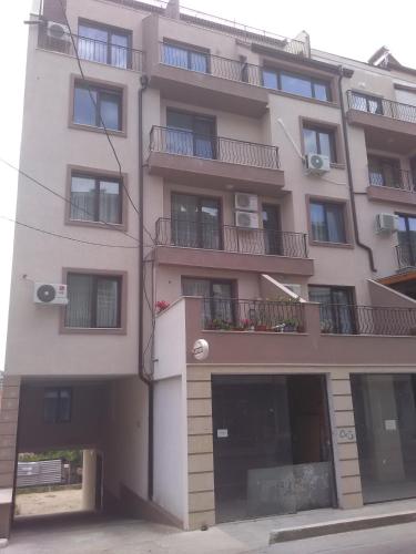 Apartments Hristovi