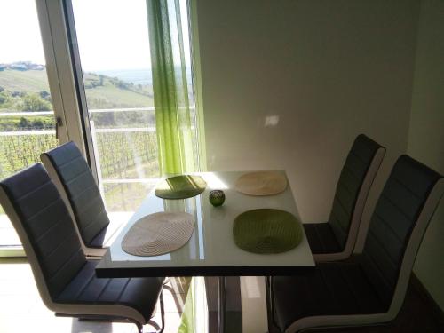 Instalaciones, Ferienhaus Szapary I in Eisenberg