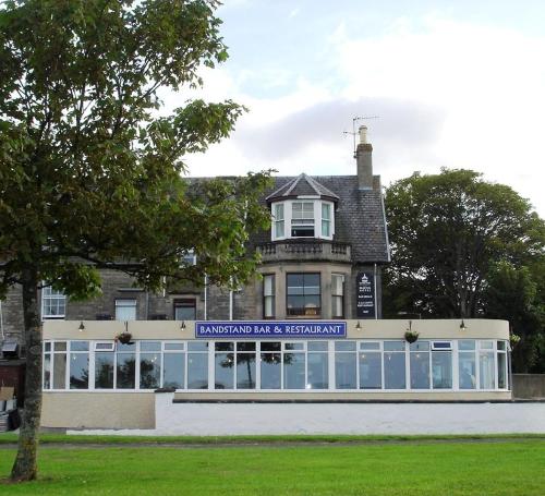 The Bandstand - Hotel in Invernesshire