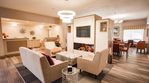 เบสต์ เวสเทิร์น เมานต์เทนวิว อินน์ (Best Western Mountainview Inn) in โกลเดน (BC)