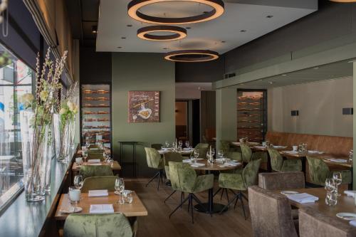 ห้องอาหาร, Hotel Central in รูเซนดาล